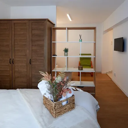 Lejlighed Simple Comfort Bright In Cluj-napoca, 4th Floor Haven