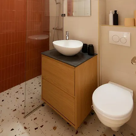 Simple Comfort Bright In Cluj-napoca, 4th Floor Haven